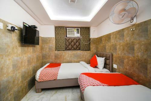 Hotel Oyo 70123 Sada Shiv Guest House