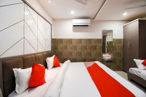 Hotel Oyo 70123 Sada Shiv Guest House