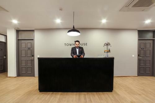Hotel Oyo Townhouse 76608 Vero