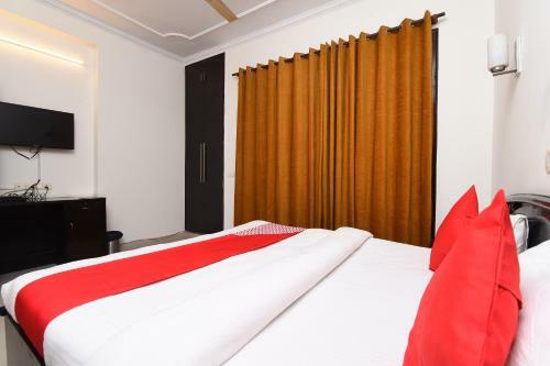 Hotel Oyo 15130 The Orchid Residency