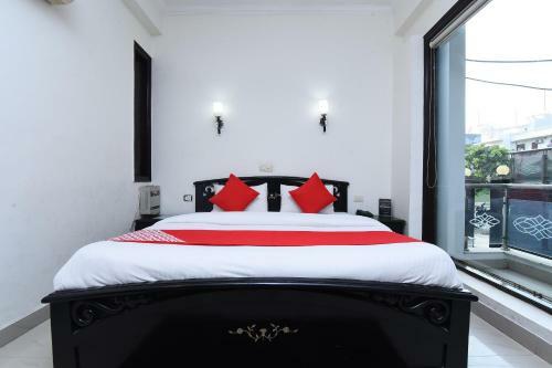 Hotel Oyo 15130 The Orchid Residency