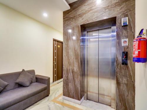 Hotel Oyo 78560 Collection O Siris Road Dlf Phase 3