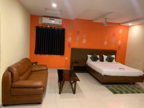 Hotel Rooms Near Aig Hospital