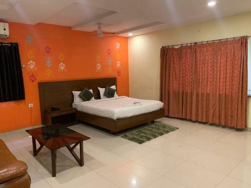 Hotel Rooms Near Aig Hospital