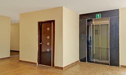 Capital O 23543 Hotel Vaishnavi
