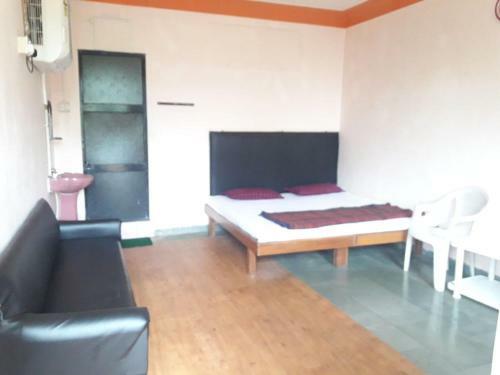 Hotel Mtdc Meghdhanush Park