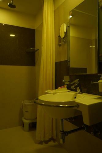 Hotel Somdeep Palace