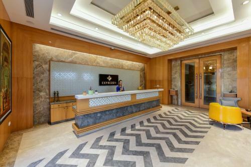 Express11 Hotel