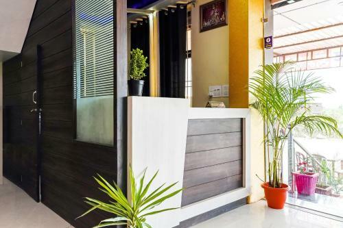 Oyo 30328 Hotel Shyam Palace
