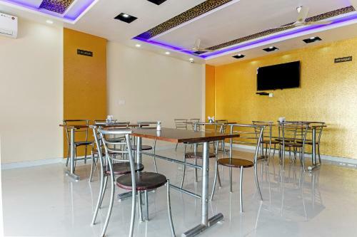 Oyo 30328 Hotel Shyam Palace