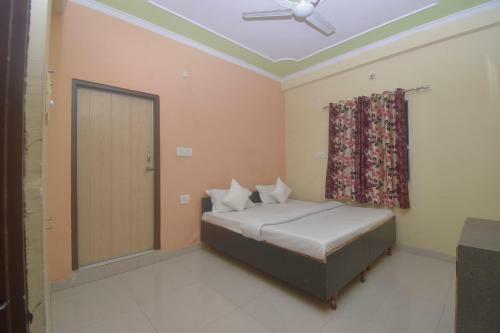 Hotel Oyo 36200 Murli Guest House
