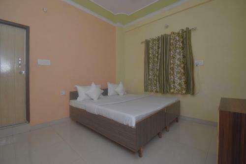 Hotel Oyo 36200 Murli Guest House