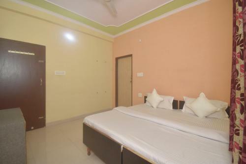 Hotel Oyo 36200 Murli Guest House