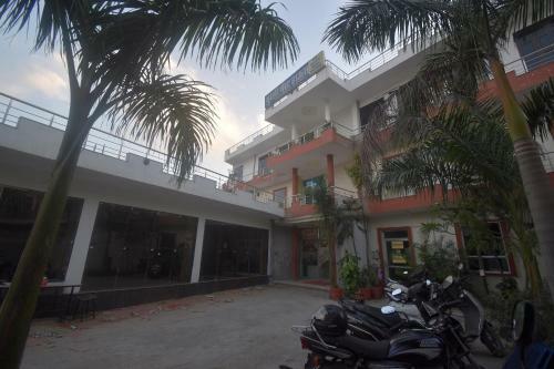 Hotel Oyo 36200 Murli Guest House