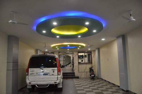 Hotel Sau Residency