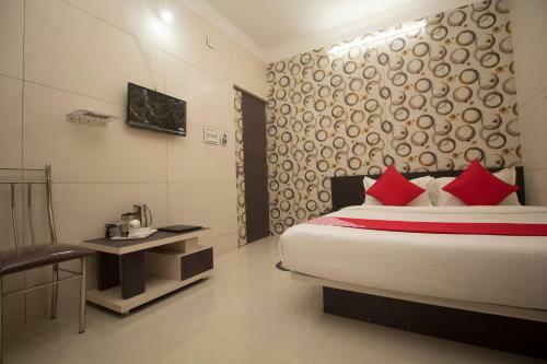 Oyo 62485 Hotel City Palace