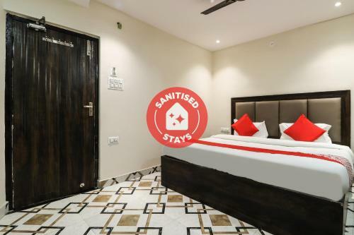 Oyo 62485 Hotel City Palace