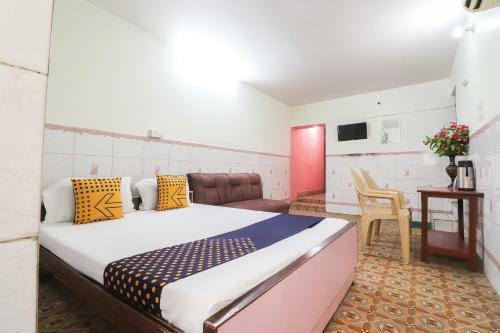 Spot On 63965 Hotel Zeal