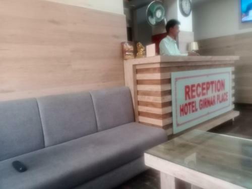 Hotel Girnar Palace Katra