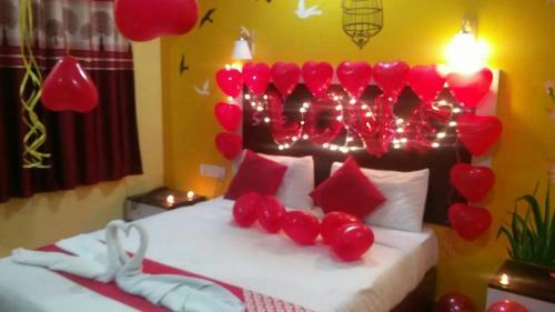 Hotel Ratna Resort