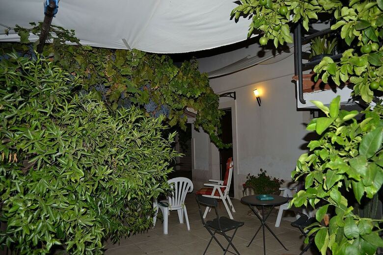 B&B Terra Marique