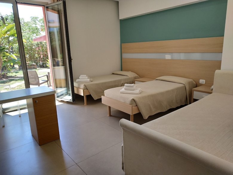 Albatros Hotel