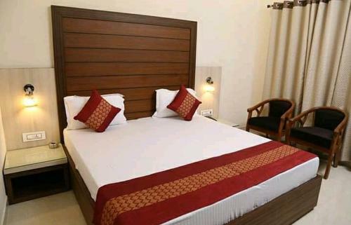 Hotel The Joy Residency