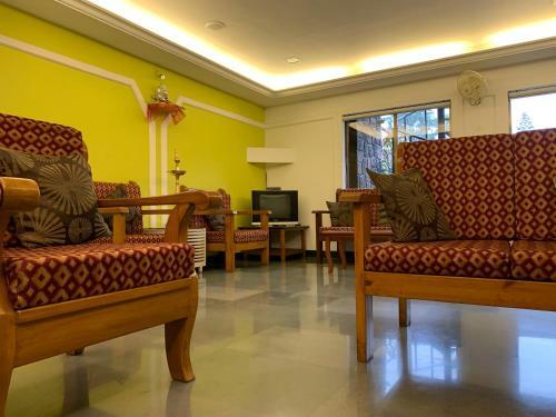 Hotel Honeybee Resort