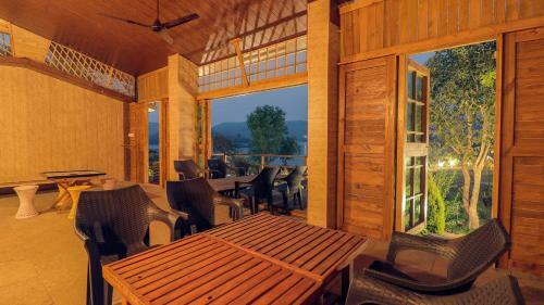 Villa Leisurely Norwegian Woods, Pawna Lake