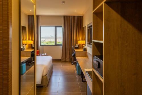 Amika Hotel,madurai - Near Airport