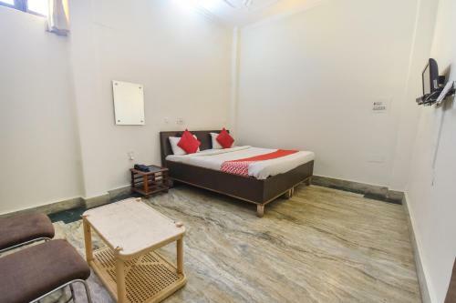 Oyo 29221 Hotel Shree Laxmi Palace
