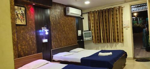 Hotel Kathiyawadi Gujarati Park View Matheran