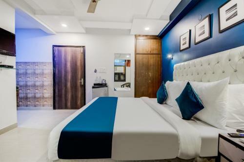 Hotel Silverkey Executive Stays 42891 Hira Palace