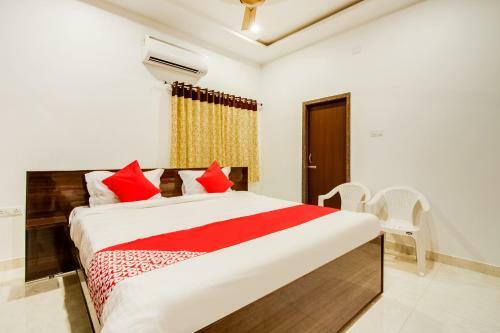 Hotel Oyo 37958 Rvn Guest Inn