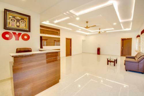 Hotel Oyo 37958 Rvn Guest Inn