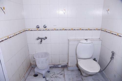 Hotel City Centre Inn - Couple Friendly Stays