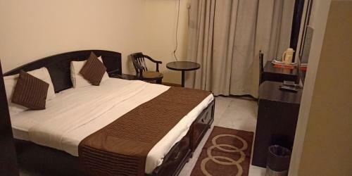 Hotel City Centre Inn - Couple Friendly Stays