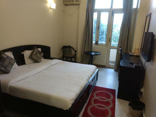 Hotel City Centre Inn - Couple Friendly Stays