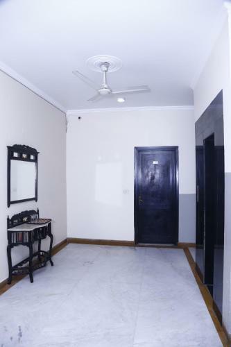 Hotel City Centre Inn - Couple Friendly Stays