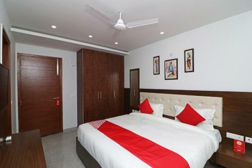 Hotel Oyo 37722 Silver Oak Luxury Comfort Inn