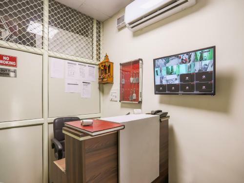 Oyo 75705 Hotel Ars Inn