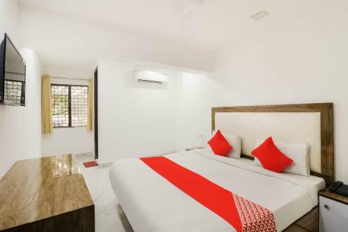 Hotel Oyo Flagship 77719 Gour Plaza