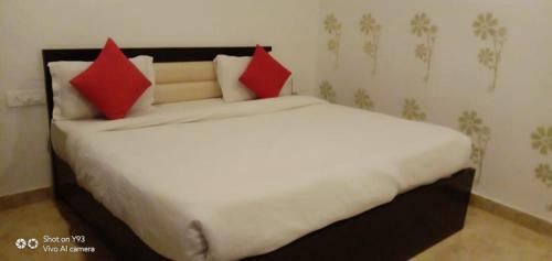 Mega Hotels