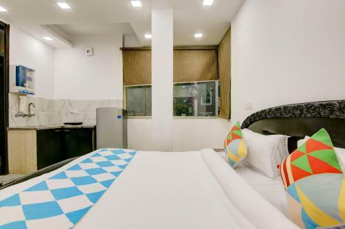 Hostal Oyo Home 65301 Livin Home Stay