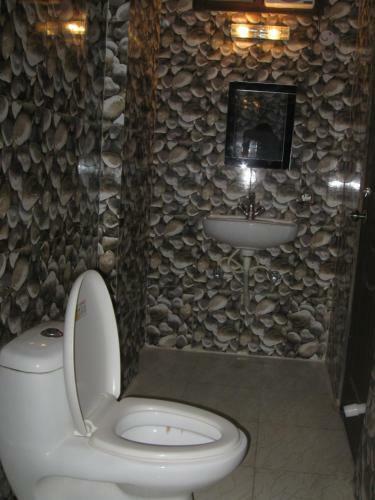 Hotel S B Guest House