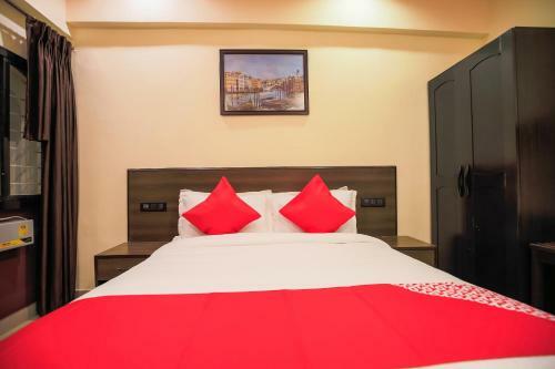 Oyo Flagship 76609 Shiv Hotel Sector 33 Begampur