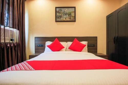 Oyo Flagship 76609 Shiv Hotel Sector 33 Begampur