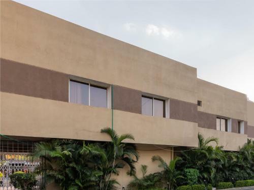 Hotel Oyo Rooms 322 Delhi Airport