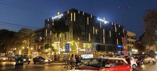 Hotel Goldenkeys Inn