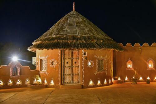 Hotel Palette - Camp Thar